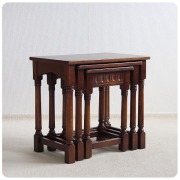 イギリス アンティーク家具 ネストテーブル 1940年頃 750A イギリス アンティーク家具 ネストテーブル 1940年頃 750A イギリス