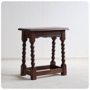 イギリスアンティーク オーク サイドテーブル／無垢材/英国家具／ディスプレイ イギリスから直接買い付けたアンティークサイドテーブル