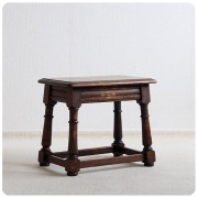 イギリスアンティーク オーク サイドテーブル／無垢材/英国家具／ディスプレイ イギリスから直接買い付けたアンティークサイドテーブル