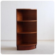 アンティーク コーナーシェルフ｜イギリス・フランスから直輸入した