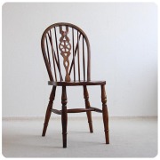 イギリスから直輸入したアンティークホイールバックチェア｜antique