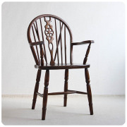 イギリスから直輸入したアンティークホイールバックチェア｜antique