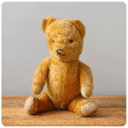 イギリスから届いた世界中で愛され続けるテディベアやぬいぐるみ