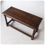 イギリスから直接買い付けたアンティークサイドテーブル|antique イギリスから直接買い付けたアンティークサイドテーブル|antique
