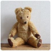 イギリスから届いた世界中で愛され続けるテディベアやぬいぐるみ