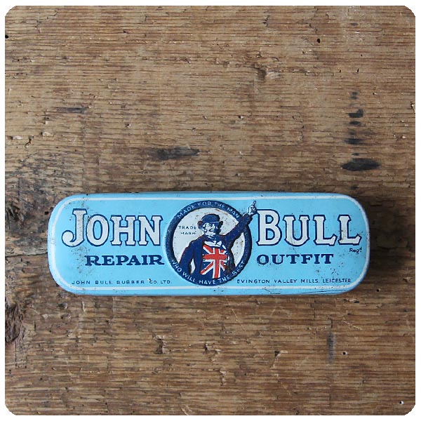 イギリス アンティーク リペア缶 自転車修理 ブリキ缶 TIN 雑貨「JOHN BULL」P-238