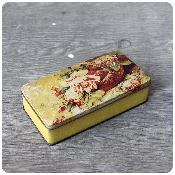 イギリス アンティーク トフィー缶 TIN缶 ブリキ お菓子 インテリア雑貨「John S Derbyshire & Son Ltd」P-319