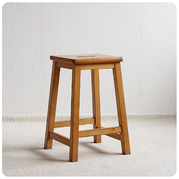 スコットランド ヴィンテージスタイル スクール スツール 木製 イギリス 学校椅子 家具「eme furniture」P-376