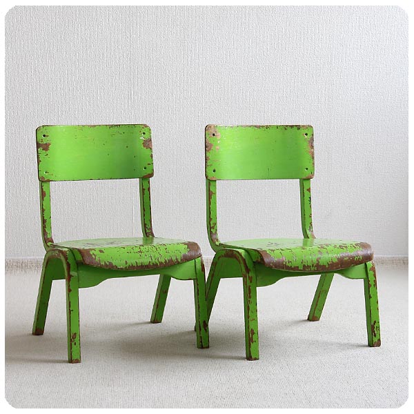 イギリス ヴィンテージ スクールチェア2脚セット 木製 学校椅子 ペイント家具「スタッキングチェア」P-398