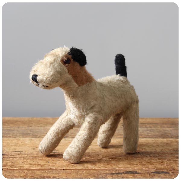 イギリス アンティーク 犬のぬいぐるみ トイ インテリア雑貨 ワンちゃん ドッグ ディスプレイ P-559