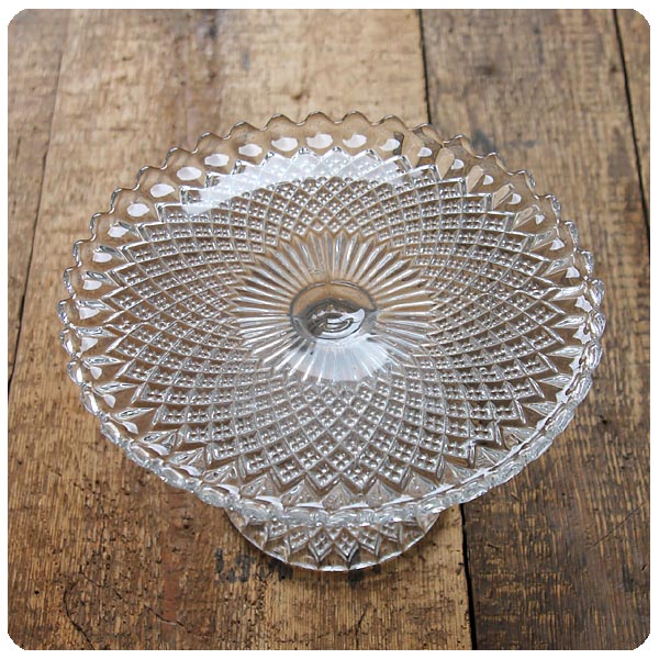 イギリス アンティーク ケーキスタンド ガラス コンポート皿 プレスガラス 食器 雑貨 P-869