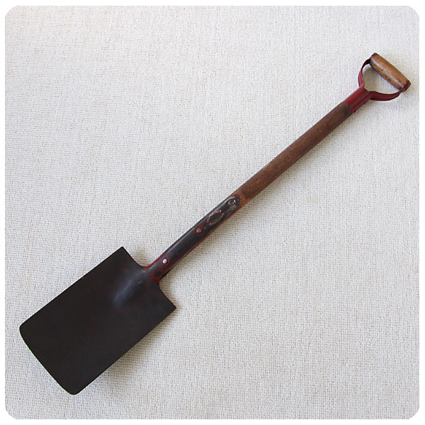 イギリス アンティーク シャベル スペード インテリア 農具 ディスプレイ Hardy Pick Limited「ガーデンオーナメント」Q-030