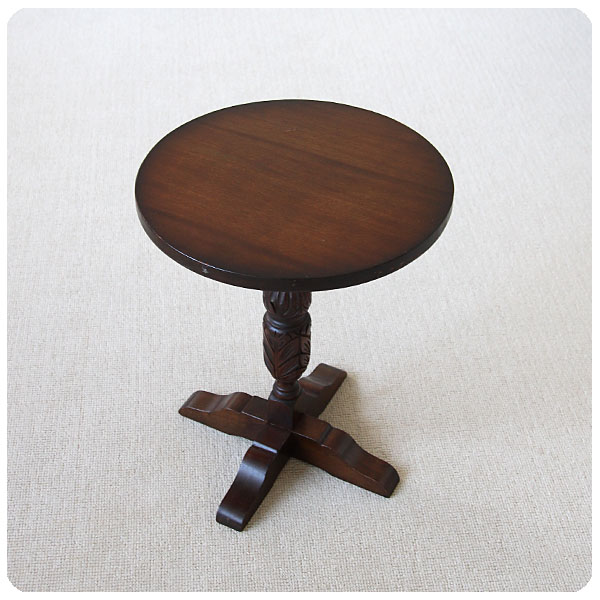 イギリス アンティーク調  スモールテーブル バルボスレッグ 木製 インテリア 家具 店舗什器「花台などにも」Q-033