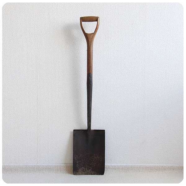 イギリス アンティーク シャベル スペード ガーデンツール 農具 スコップ 店舗什器「ガーデンオーナメント」Q-046