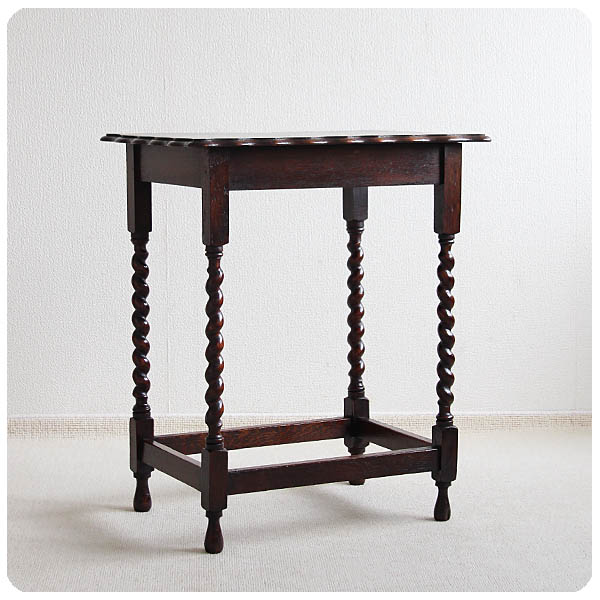 イギリス アンティーク オケージョナルテーブル オーク材 無垢材 インテリア 家具 店舗什器「ツイストレッグ」Q-063