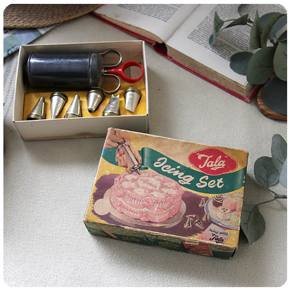 イギリス アンティーク Tala アイシングセット 絞り器 タラ インテリア ディスプレイ 店舗什器「キッチンウェア」Q-096