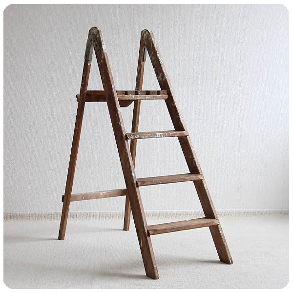 イギリス アンティーク ステップラダー 脚立 パイン材 インテリア ブロカント 家具 店舗什器「シャビーシック」Q-130