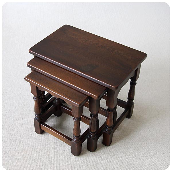 イギリス アンティーク調 Jaycee ネストテーブル オーク材 家具 インテリア ヴィンテージ 店舗什器【入れ子式テーブル】Q-288