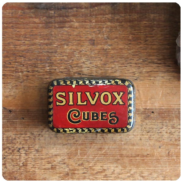 イギリス アンティーク スープキューブ缶/ティン/ブリキ/雑貨/TIN/小物入れ/OXOタイプ【SILVOX CUBES】S-038