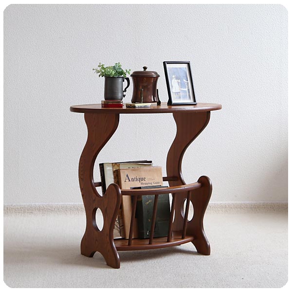 イギリス ヴィンテージ家具 マガジンラック付きサイドテーブル/ミッドセンチュリー/北欧/店舗【曲線が美しい個性的なテーブル】S-907