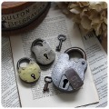 【訳あり】イギリス アンティーク パドロック3個セット 南京錠 鍵 インテリア雑貨「ディスプレイに」P-310