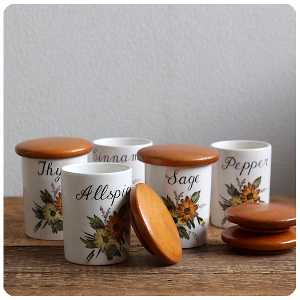 イギリス ビンテージ 陶器キャニスター5個セット/クラウン・デボン/保存容器/キッチン雑貨/ディスプレイ【CROWN DEVON】T-758