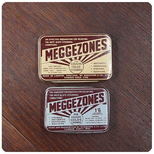 イギリス アンティーク トローチ缶2個セット/TIN/ブリキ缶/インテリア雑貨/のど飴/薬/小物入れ【MEGGEZONES】Z-100