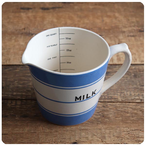 イギリス アンティーク ブルー＆ホワイト ミルクジャグ/陶器製/ボーダー柄/メジャージャグ/花器【Kitch Ware Price Bros】Z-993
