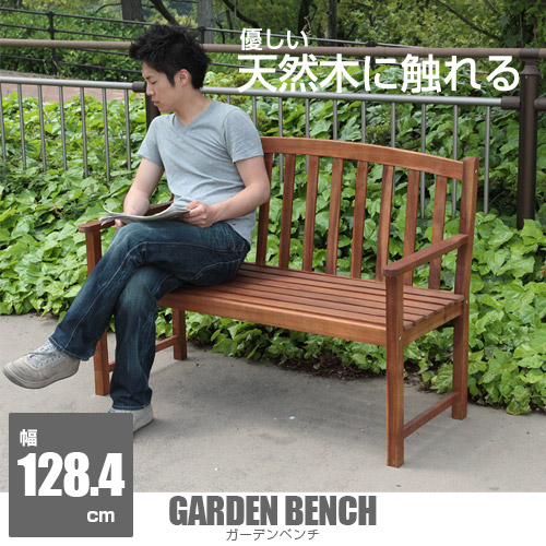 木製ベンチ