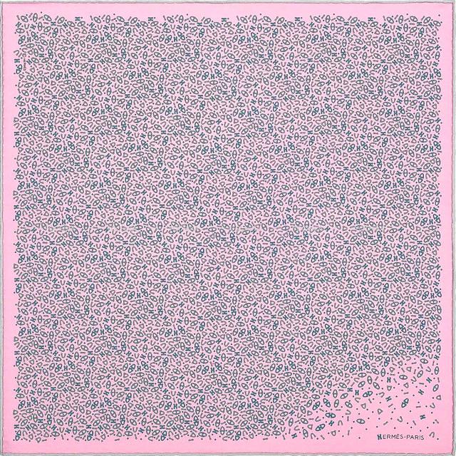 HERMES エルメス カレ45 ポケットチーフ "ポワン・ア・ポワン