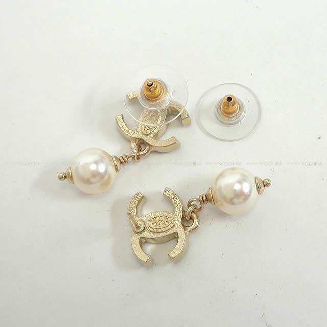 2018年秋冬 新作 CHANEL シャネル ココマーク ミニパール ピアス 黒Xシルバー A58090 新品