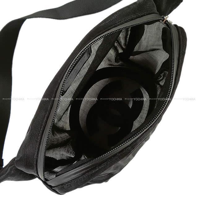 Classic small zipped pouch - Grained shiny calfskin & gold