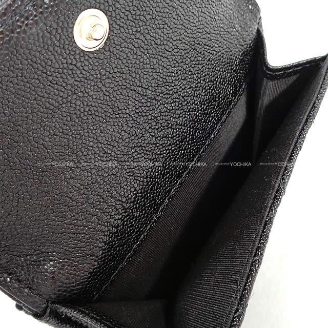 CHANEL シャネル ボーイシャネル シェヴロン 三つ折 コンパクト財布 黒(ブラック)  A84432 新品