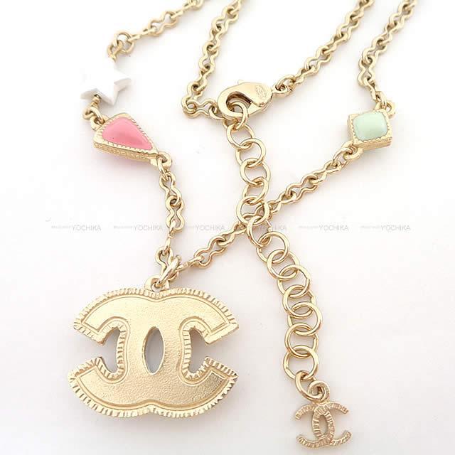 2019年 新作 CHANEL シャネル ココマーク スターミックスチャーム ネ