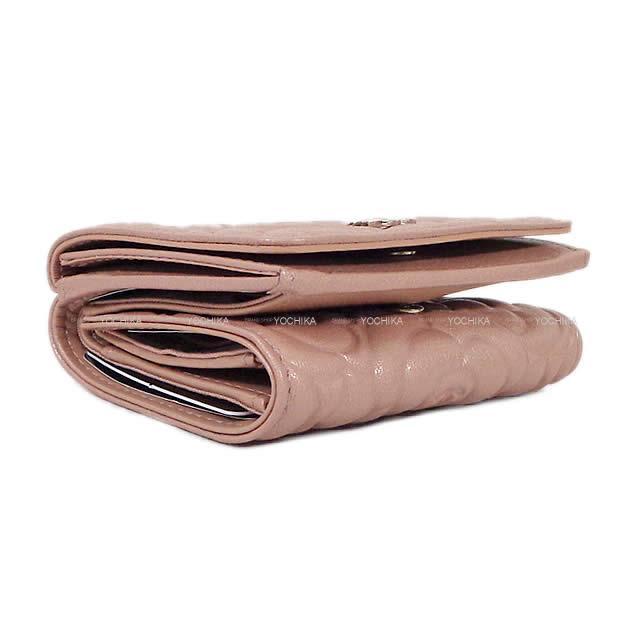 CHANEL シャネル カメリア エンボス フラップ 三つ折り コンパクト 財布 モーヴ ラム シルバー金具 AP0116 新品