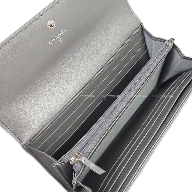 2019年春夏 新作 CHANEL シャネル カメリア エンボス フラップ 長財布 シルバー ラムスキン A82283 新品