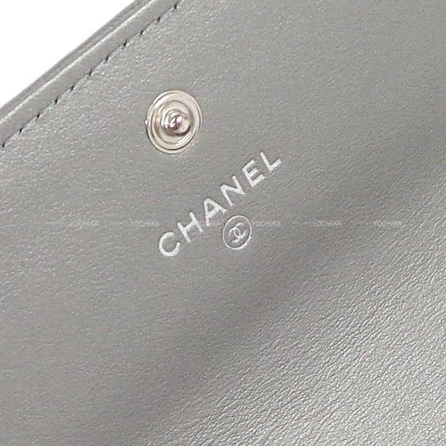 2019年春夏 新作 CHANEL シャネル カメリア エンボス フラップ 長財布 シルバー ラムスキン A82283 新品