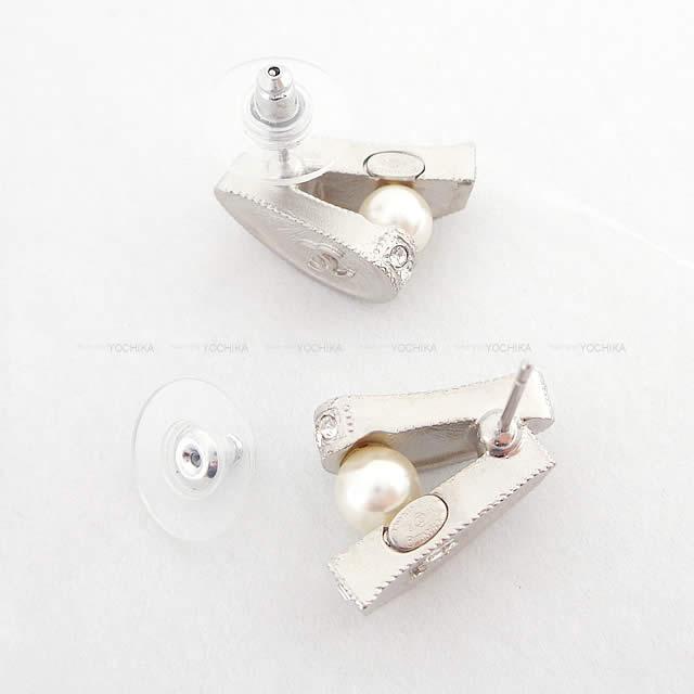 2015年 春夏 CHANEL シャネル ストラス パール クリスタル ピアス シルバーXパ