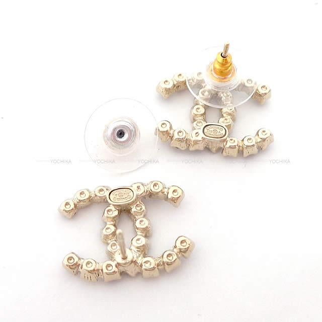 CHANEL ゴールドトーン チェーンピアス 2019年 秋冬 新作 CHANEL シャネル カラーストーン ピアス ゴールド/赤