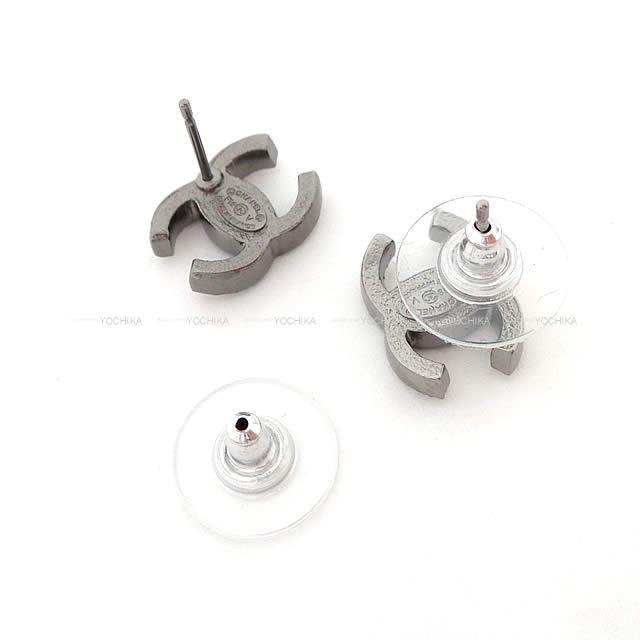 CHANEL シャネル ココマーク ラインストーン ピアス メタル ガンメタル