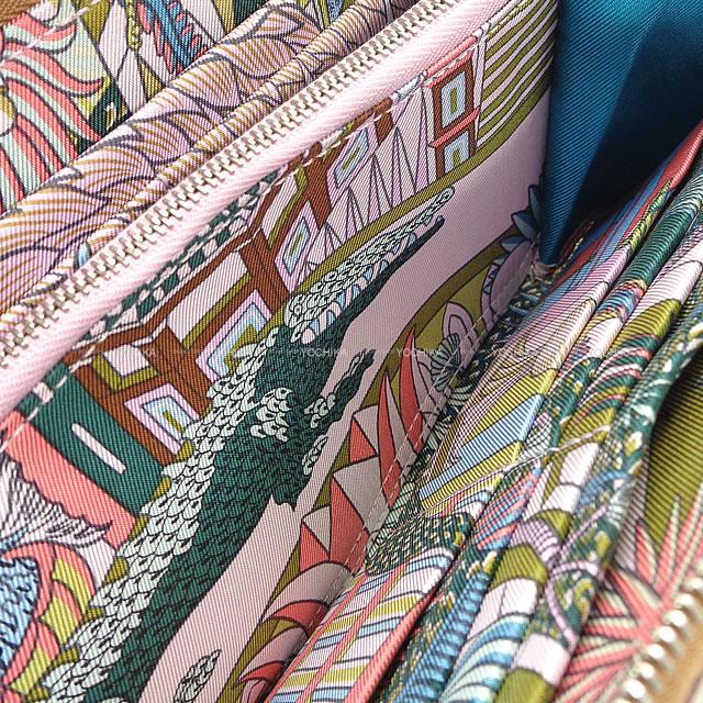 2019年秋冬 新作 HERMES エルメス アザップ シルクイン 財布 "アニマポリス" 黒 エプソン シルバー金具 新品