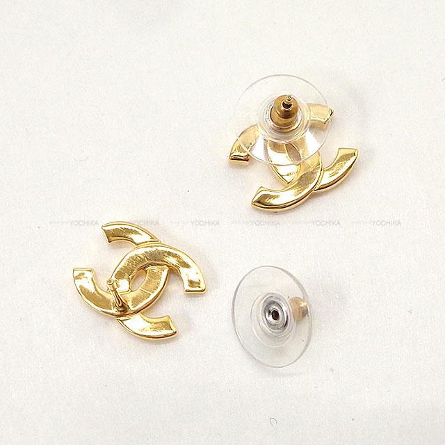 2020年 新作 CHANEL シャネル ココマーク ロゴ ピアス ゴールド  