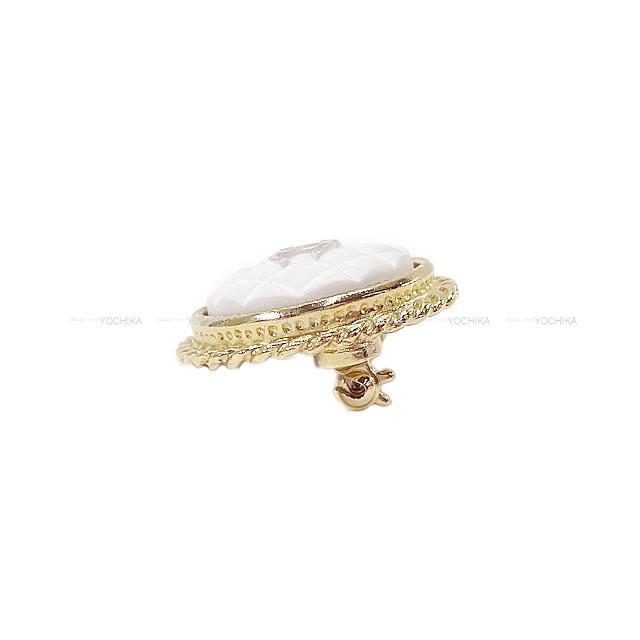 CHANEL シャネル チェーンアラウンド マトラッセ ココマーク ブローチ A19C 白 ゴールド金具 新品未使用