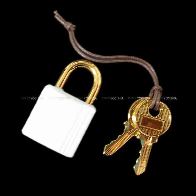 HERMES エルメス ハンドバッグ ピコタンロック 18 PM 白（ホワイト) トリヨン (内側起毛) ゴールド金具 展示新品