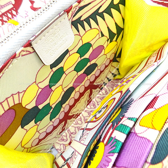 HERMES エルメス 二つ折り財布 アザップシルクイン コンパクト  