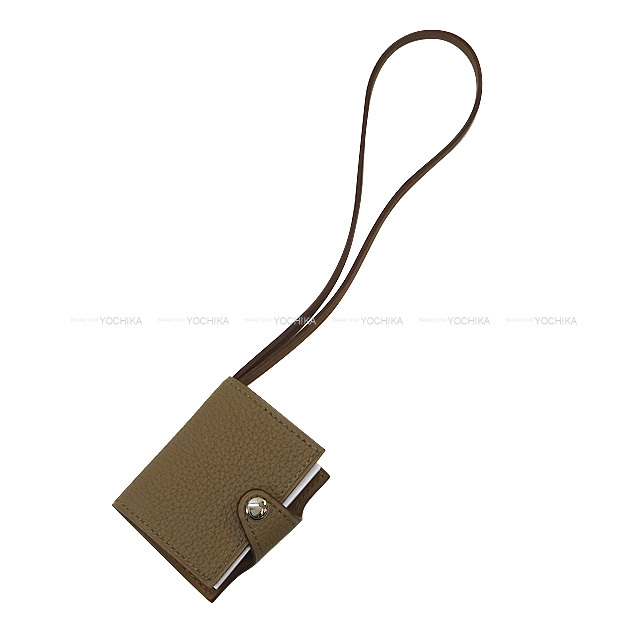HERMES エルメスバックチャームブック型エトウープ