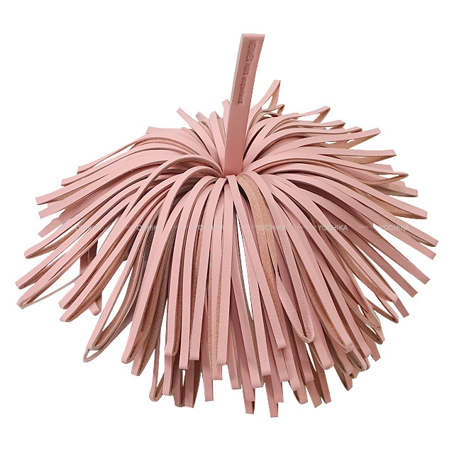 HERMES エルメス キーホルダー カルメン アルト ローズサクラ