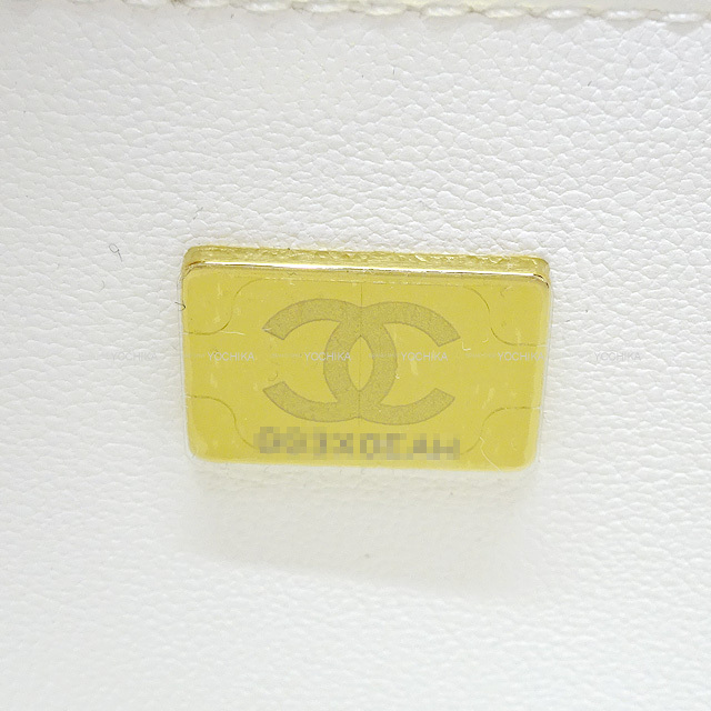 2022年春夏 CHANEL シャネル ショルダーバッグ ハートシェイプ  