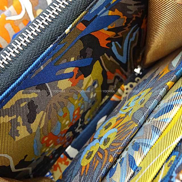 HERMES エルメス 二つ折り財布 アザップシルクイン コンパクト アン