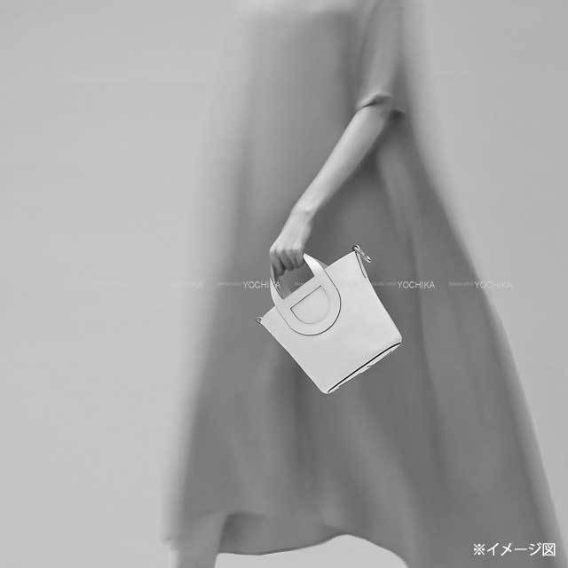 HERMES エルメス ハンドバッグ インザループ18 ブルーロイヤル